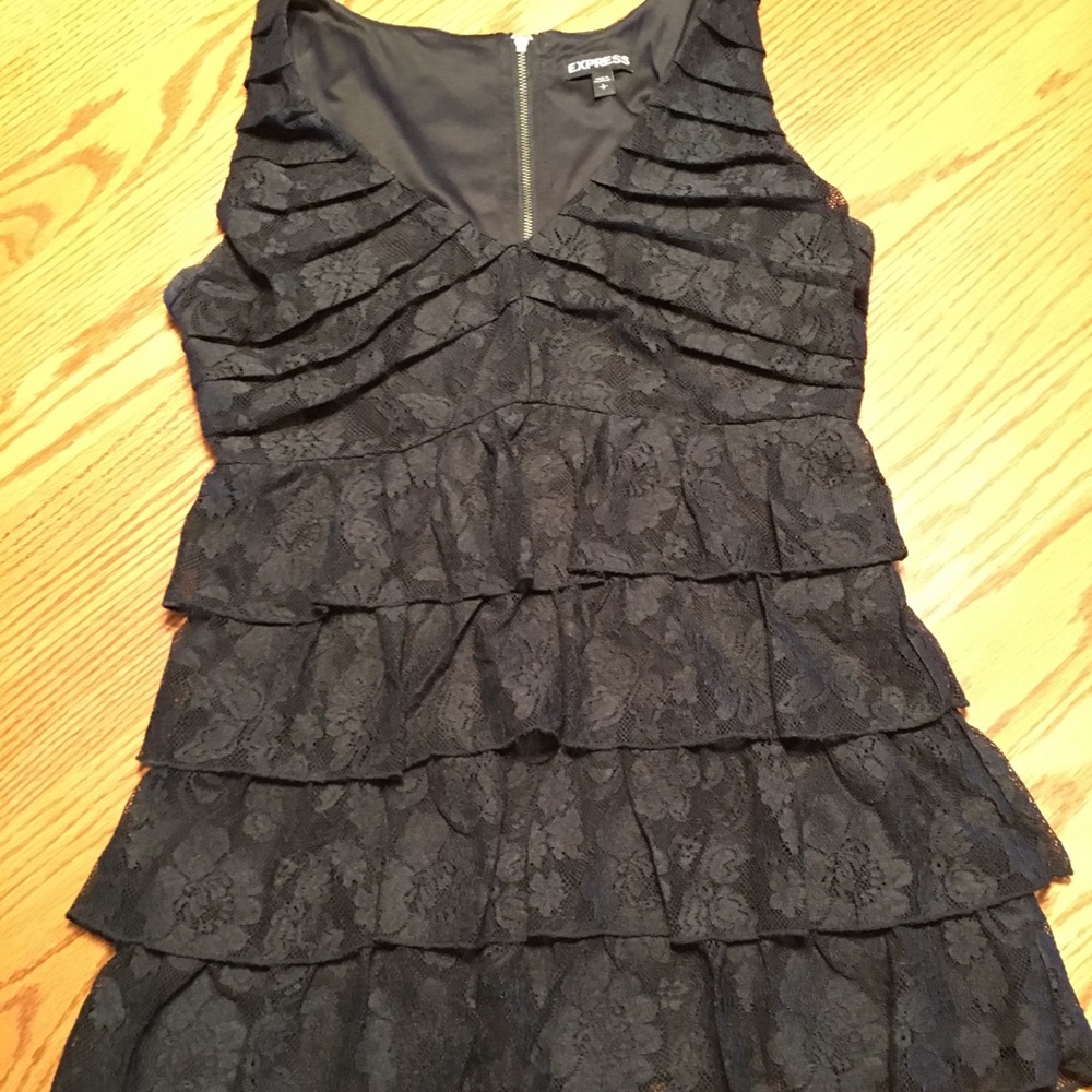🌼Express Black Lace Sleeveless Shirt Size Small